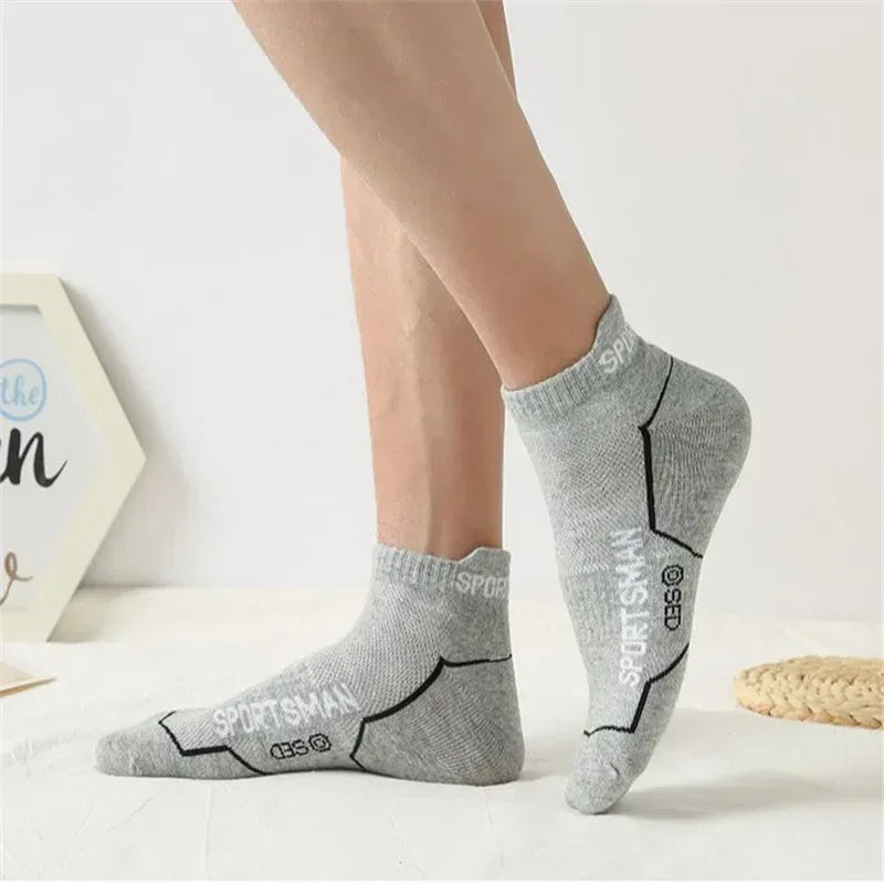 5 Pairs Men's Short Socks Sweat Absorbent and Odorous Basketball Running Sports Socks Breathable Mesh Men's Socks