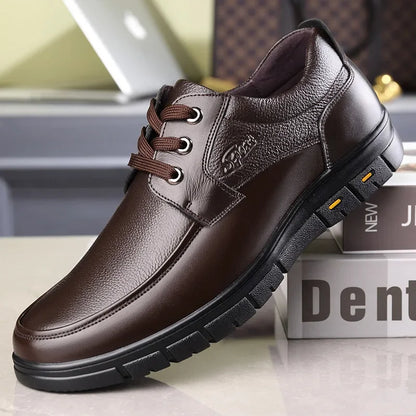 Autumn Men's Leather Shoes True Cowhide Flat Bottom Anti-Slip Plus Size Casual Elderly Father Shoes Rubber Sole China Made