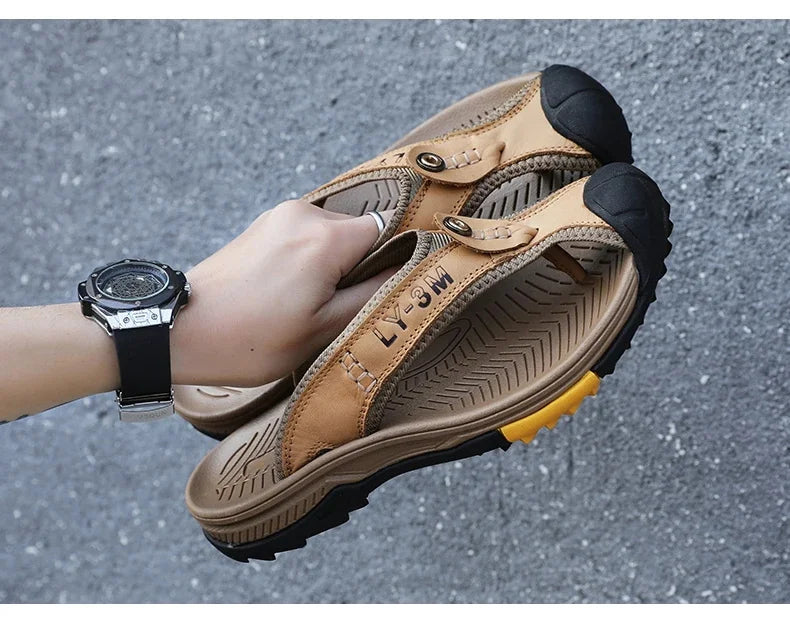 Genuine Cow Leather Shoes Men Sandals Mens Flip Flops Men's Casual Shoes Classic Massage Beach Slippers Anti-slip Summer 2025