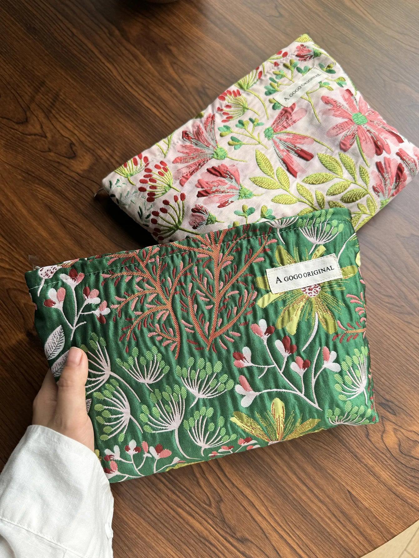 Ins Floral Cosmetic Bag Women Clutch Bag Makeup Bags Portable Skincare Storage Bags Toilet Bag Makeup Pouch Travel Organizer