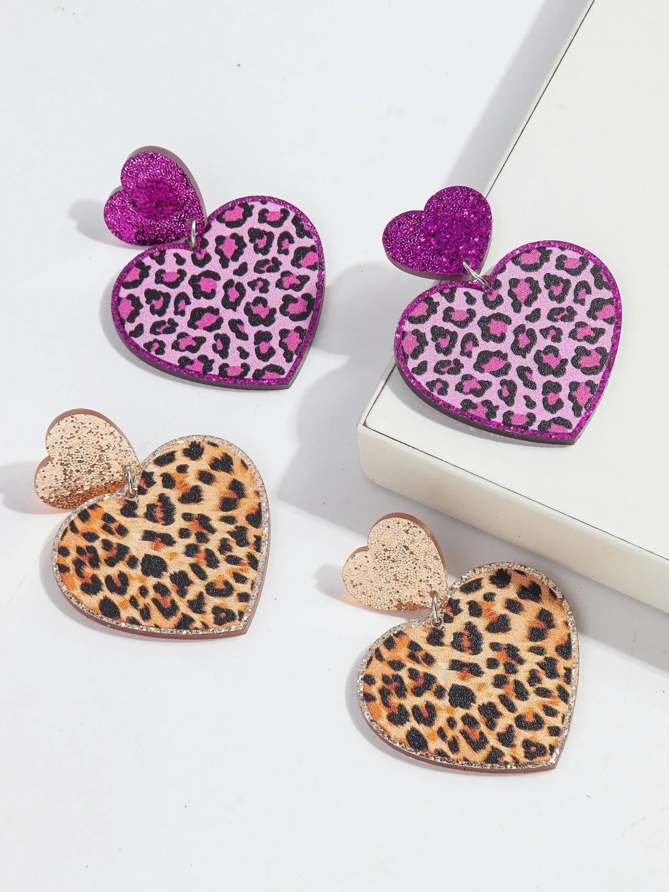 New Purple Glitter Leopard Heart Acrylic Dangle Earrings for Women Trendy Love Hanging Earring Jewelry Valentine's Day Gifts