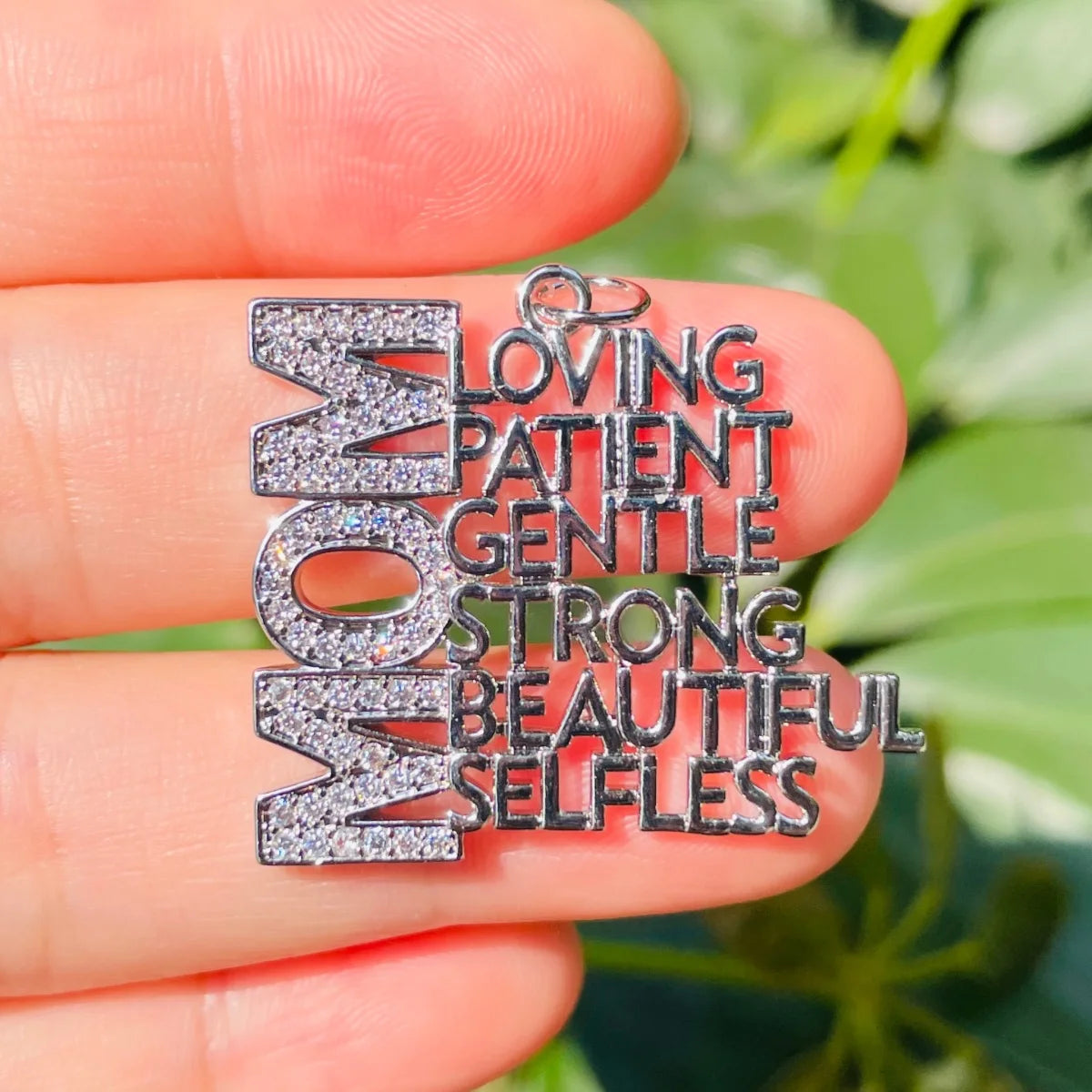5pcs Micro Paved Mom Is Loving Strong... Word Charm Letter Pendant for Mother's Day Gift Women Bracelet Necklace Jewelry Making