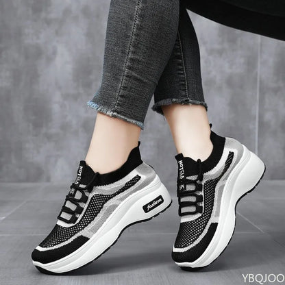 Spring Autumn New Women breathable Thick Bottom women sneakers Casual Comfortable Shoes Lace up Fashionable Versatile shoes