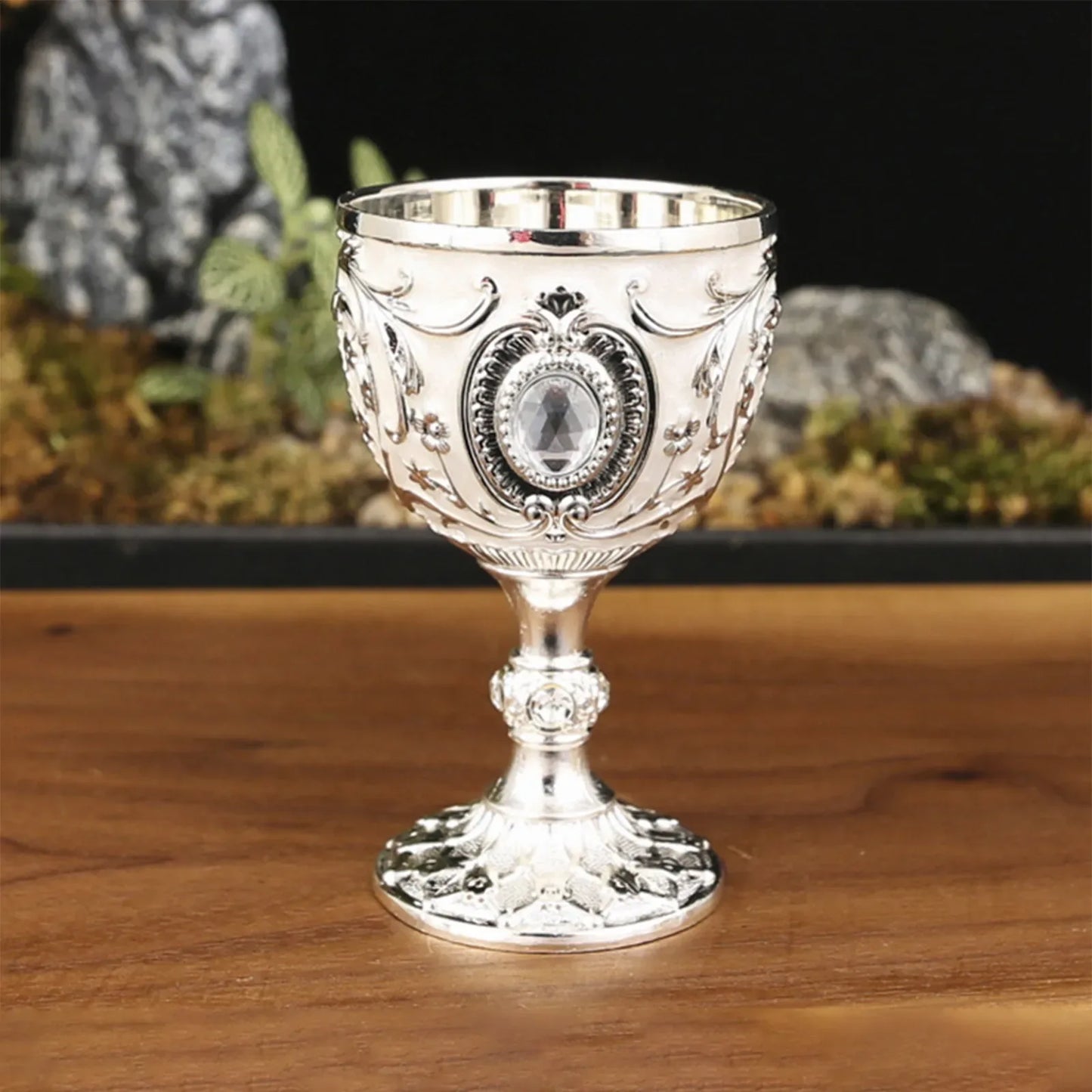 Delicate Drink Cup Retro Metal Diamond-encrusted Wine Glass European Style  Whiskey Glass Anti-break Chalice Gift