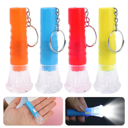 Flashligh Lamp Toy Mini Kids Party Favors LED Torch Birthday Gifts Wedding Guests Souvenir Filler Boys Girls School Prize Gift