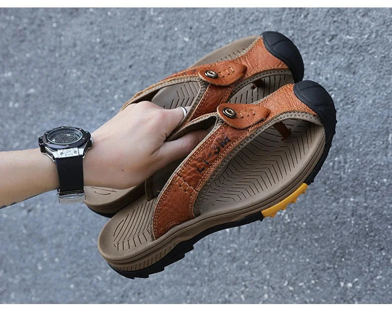 Genuine Cow Leather Shoes Men Sandals Mens Flip Flops Men's Casual Shoes Classic Massage Beach Slippers Anti-slip Summer 2025