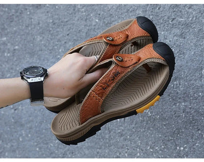 Genuine Cow Leather Shoes Men Sandals Mens Flip Flops Men's Casual Shoes Classic Massage Beach Slippers Anti-slip Summer 2025