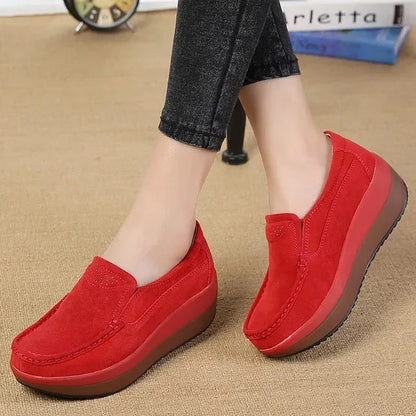 Creepers Platform Shoes Women Flats Women Loafers Spring Autumn Casual Suede Leather Shoes Ladies Moccasins Slip On Plus Size 42