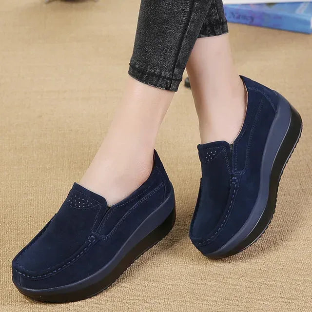 Creepers Platform Shoes Women Flats Women Loafers Spring Autumn Casual Suede Leather Shoes Ladies Moccasins Slip On Plus Size 42