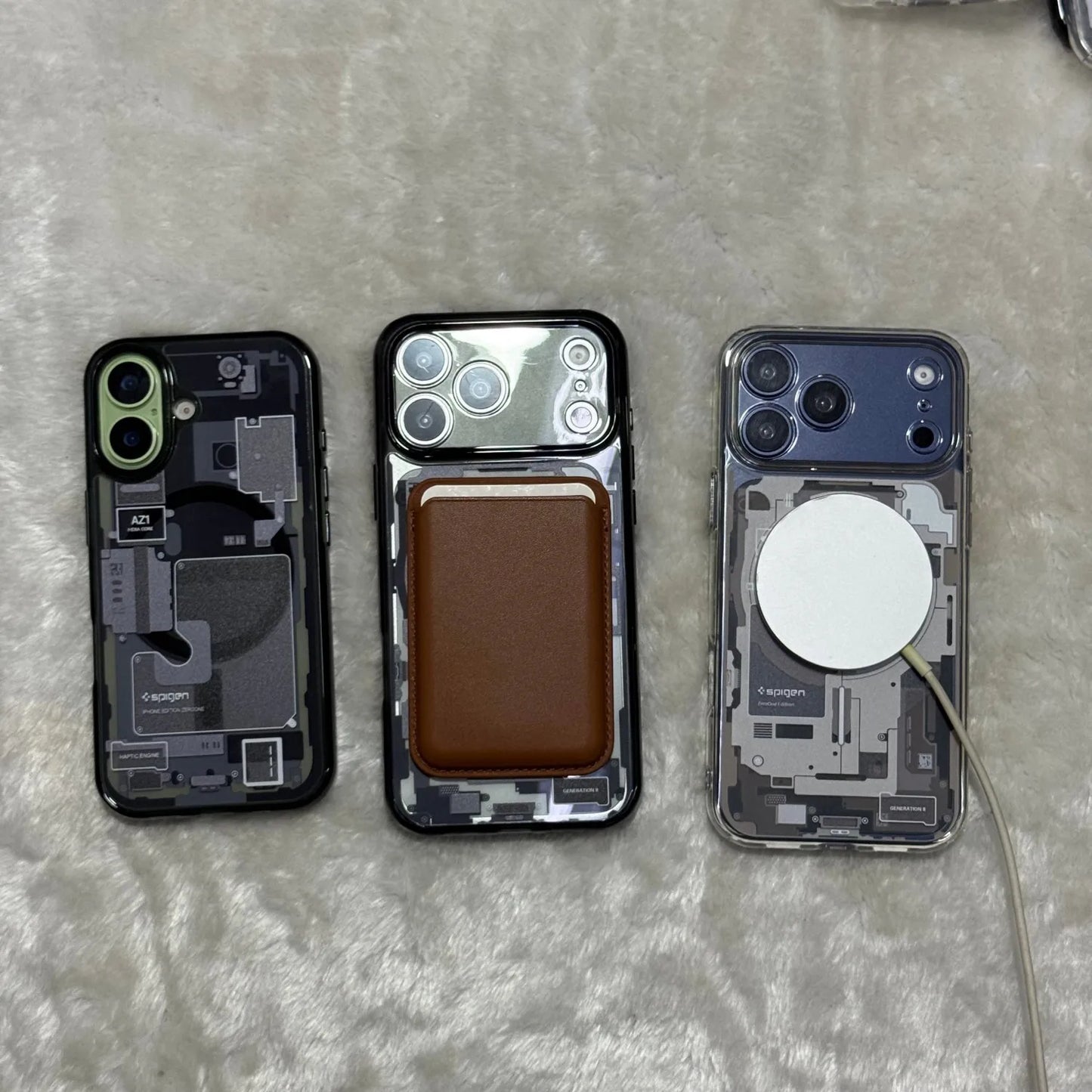 Original Spigen technology case for iPhone 17 Pro Max, magnetic phone case, transparent acrylic 17 Pro protective cover