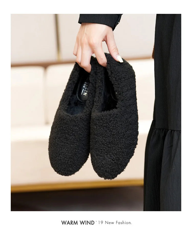 Big Size 43 Women Lambswool Slippers Winter Sheep Fur Shoes Ladies Flat Cotton Slides Home Pantuflas Daily Slip On Furry Mules