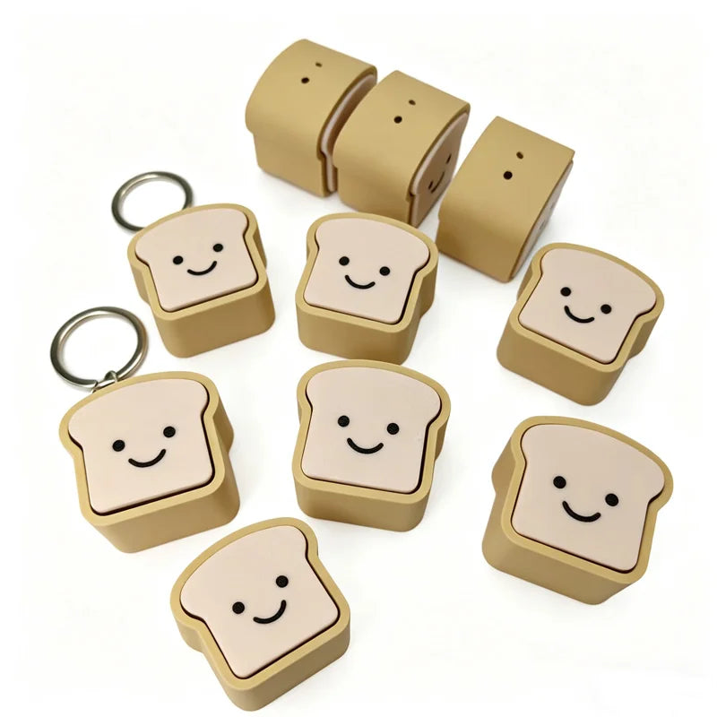 Novelty Gifts Bread Toast Keyboard Clicker Fidget Keychain Stress Relief Focus Boost Quiet Anxiety Toys For Kids Boys Girls