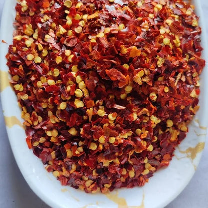 Premium Grade Red Chilli Flakes Export Quality Medium Heat Spice Crushed Capsicum Natural Flavor Seasoning BulkSupply from India