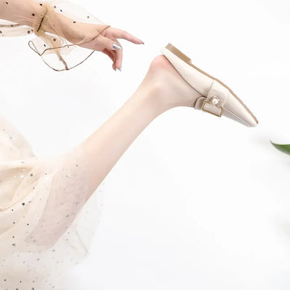 New Women Slipper Casual Shoes Fashion Women's Leather Loafers No Heel Slip-on Shoes Summer Outdoor Light Ladies Walking Shoes
