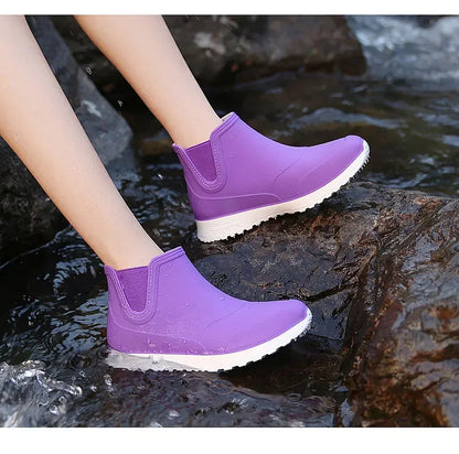 Fashionable Winter Short Ankle Women's Rain Boots Waterproof Slip Resistant Car Wash Shoes Adult Fleece Lined PVC Ladies Footwea