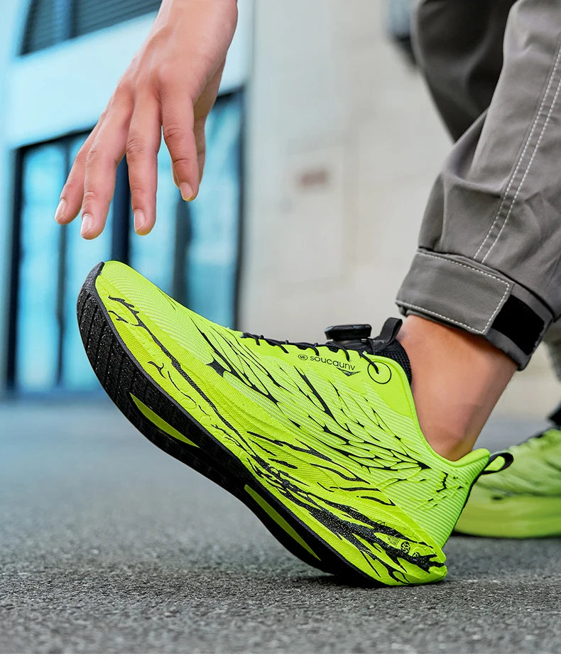 Fluorescence Running Shoes CarbonBoard Marathon Men Sports Casual Tenis Breathable Womens Comfortable Athletic Nonskid Sneakers