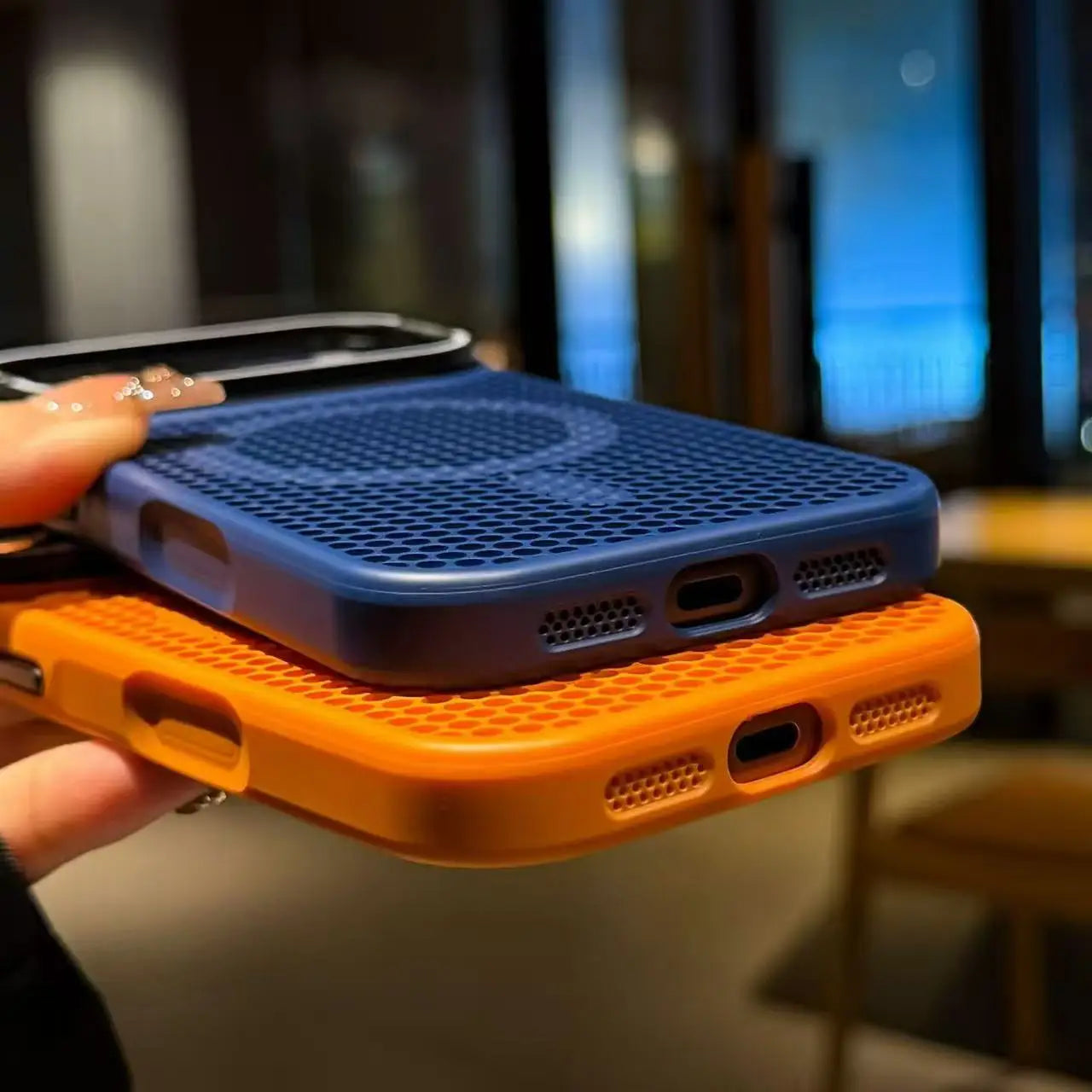Camera mount mesh cooling case for iPhone 17 Pro Max 15 17 Pro 14 13 12 16 Pro Max For Magsafe wireless charging Shockproof cove