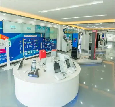 Free Standing Tv 21.5 Inch Touch Screen Portable Tv Smart Mobile Display Rechargeable 360 Rotating Tv Stand Wireless Television