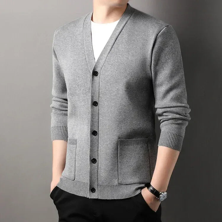 Men's  Autumn and Winter Casual Design Cardigan Thick Long Sleeved Button Up Jacket Cardigan Sweater