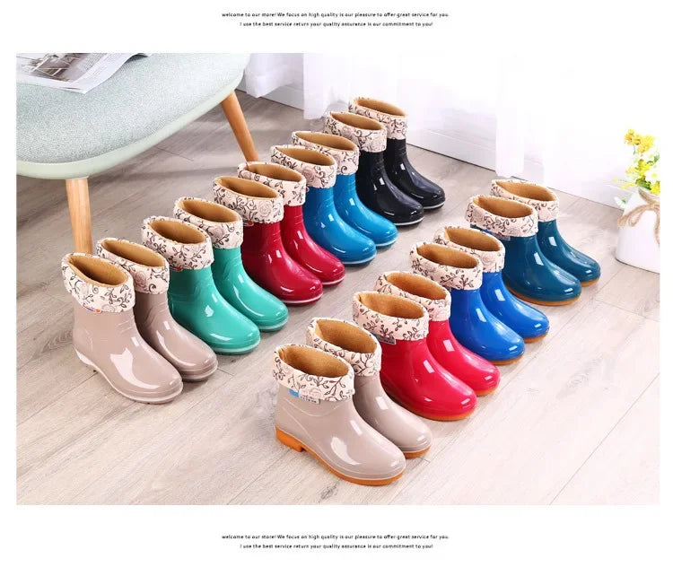 Women's Short Rain Shoes Non-slip Waterproof Rubber Boots Durable Wear-resistant Rain Boots Fleece Lined Warm Shoes Wholesale