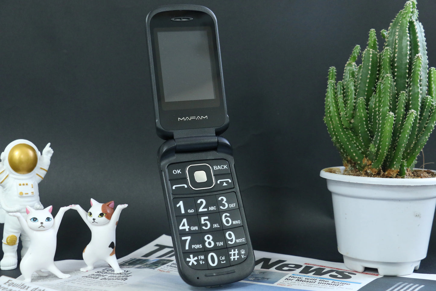 Mafam F899 Small Cover Folded Elderly Mobile Phone For Seniors Dual Display SOS Button Fast Quick Call Anti-Scratch Low Price