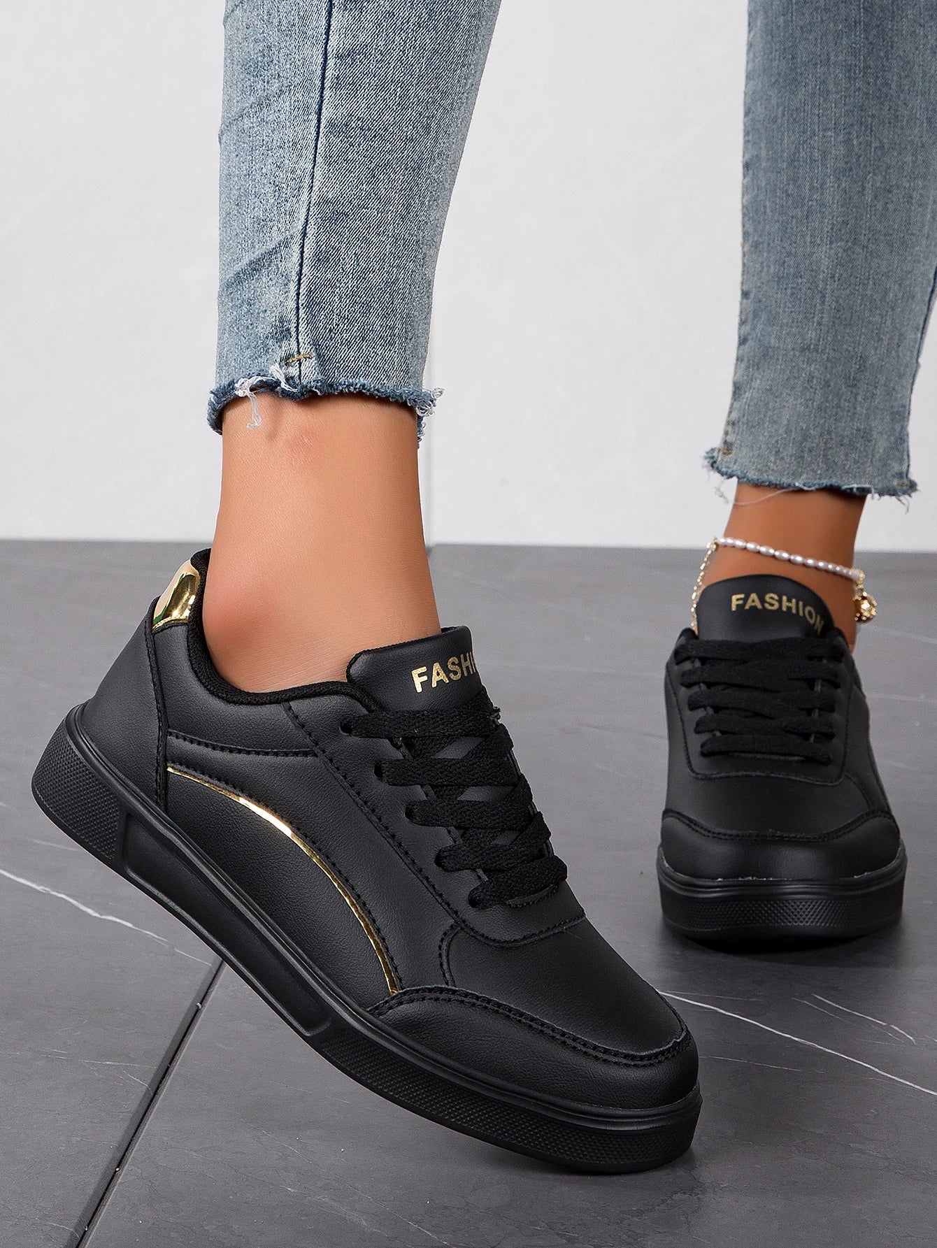 Baasploa Women Casual Sneakers Leather Platform Sneakers for Women Classics Comfort Skateboarding Shoes Non-Slip