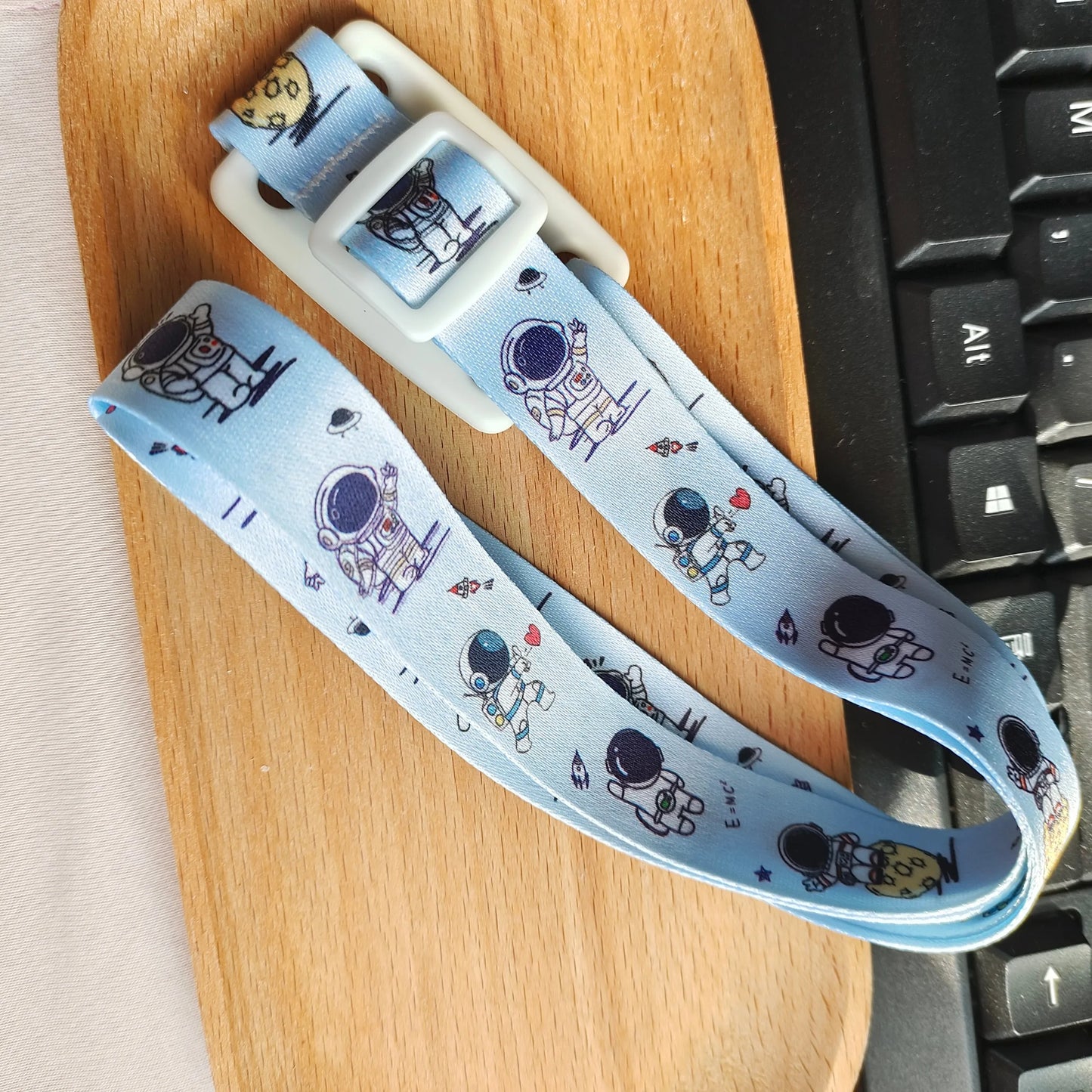 1pc Portable Water Bottle Strap - Adjustable Tether, Durable and Lightweight Design, Suitable for Everyone