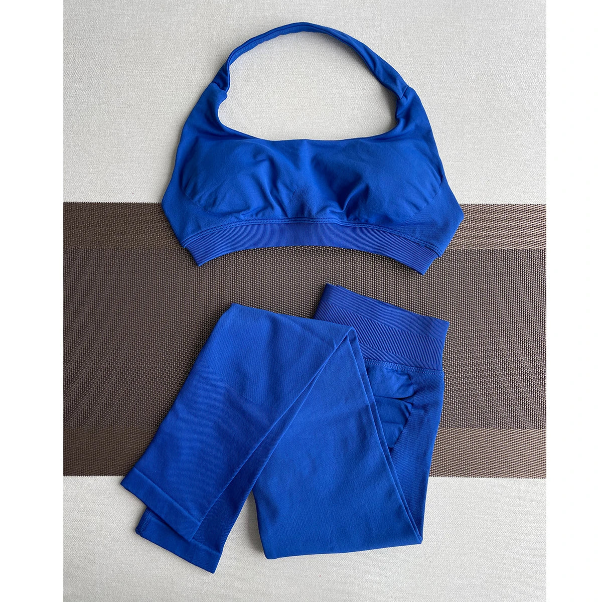 2 Pieces Yoga Gym Set Women Seamless Strappy Yoga Bra High Waist Workout Scrunch Shorts Sports Set Fitness Clothes Sportswear