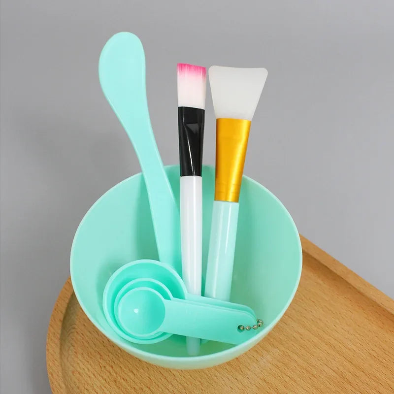 7PCS Face Mask Mixing Bowl Set DIY Facemask Mixing Tool with Silicone Facial Mask Bowl Makeup Brushes Spatula Beauty Skin Care