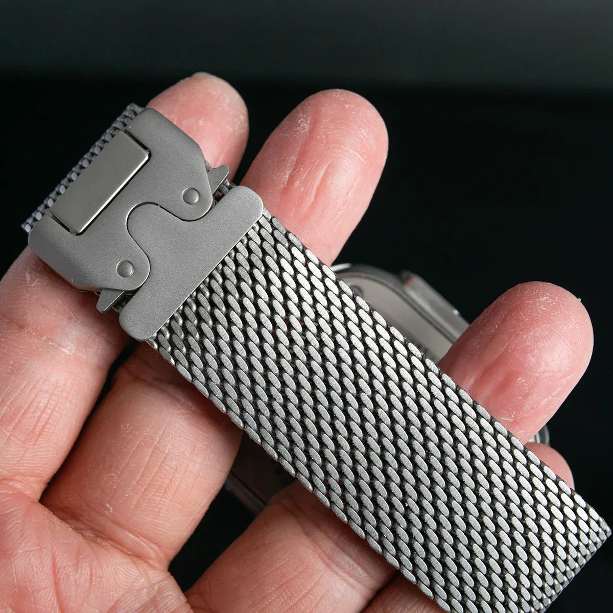 100% Titanium Band for Apple Watch Ultra 3/2 49mm Series 11 10 9 8 7 6 SE 3 Natural Titanium Milanese Loop Strap for iWatch 46mm