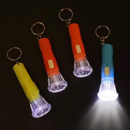 Flashligh Lamp Toy Mini Kids Party Favors LED Torch Birthday Gifts Wedding Guests Souvenir Filler Boys Girls School Prize Gift