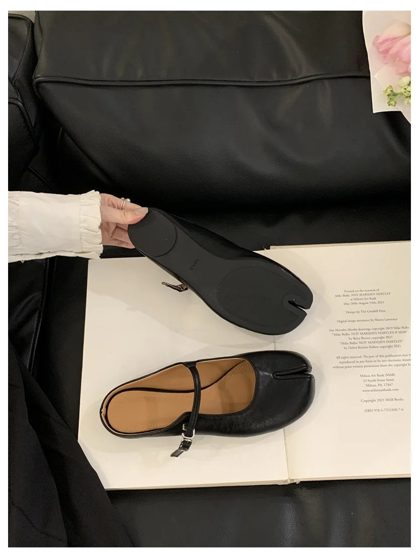 Women Tabi Ninja Slippers Brand Mules Soft Microfiber Comfy Flats Fashion Split Toe Slides Casual Loafer Shallow Ballerina Mujer