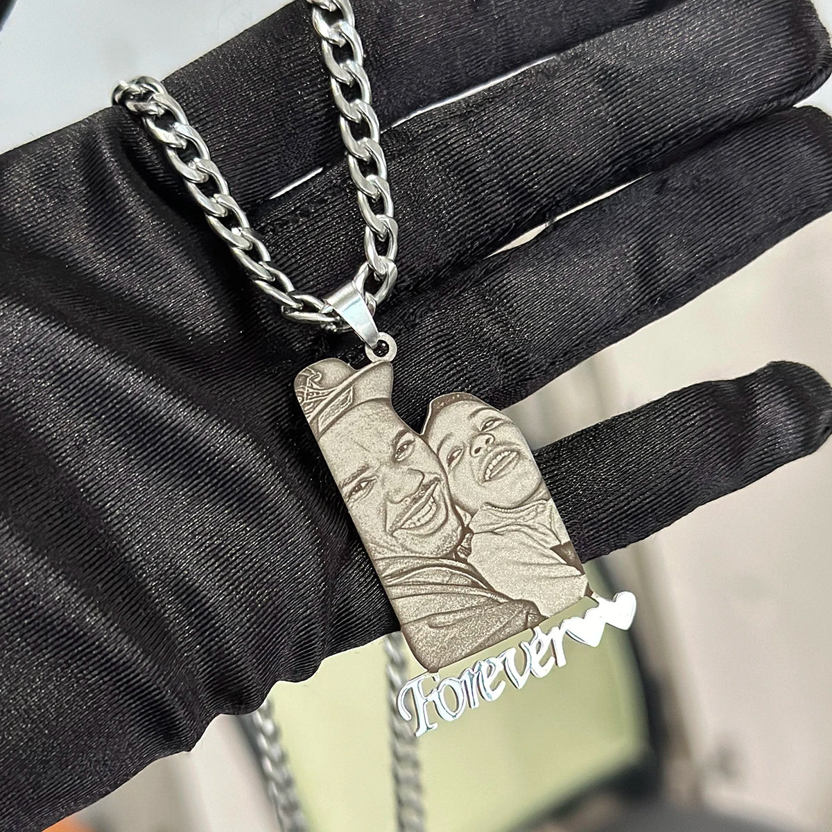 Wholesale Custom Photo Necklace Custom Stainless Steel Engrave Pet Dog Cat Name Memory Frosted Photo Necklace Jewelry For Woman