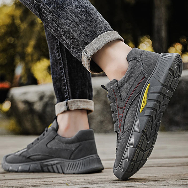 Oulylan Men's Lightweight Safety Shoes Breathable Low-Top Work Shoes Outdoor Fashionable Wear-Resistant Labor Protection Shoes