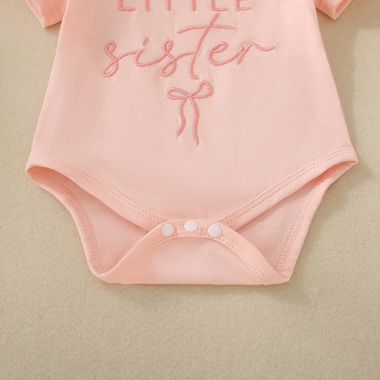 Summer unisex baby pink short-sleeved letter-print romper, shorts, bow hair accessory and belt – 4-piece set