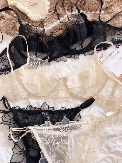 MOYISU French Pure Desire Lingerie Sexy Thin Cup with Underwire Bra Set Christmas New Embroidered Lace Underwear Bra