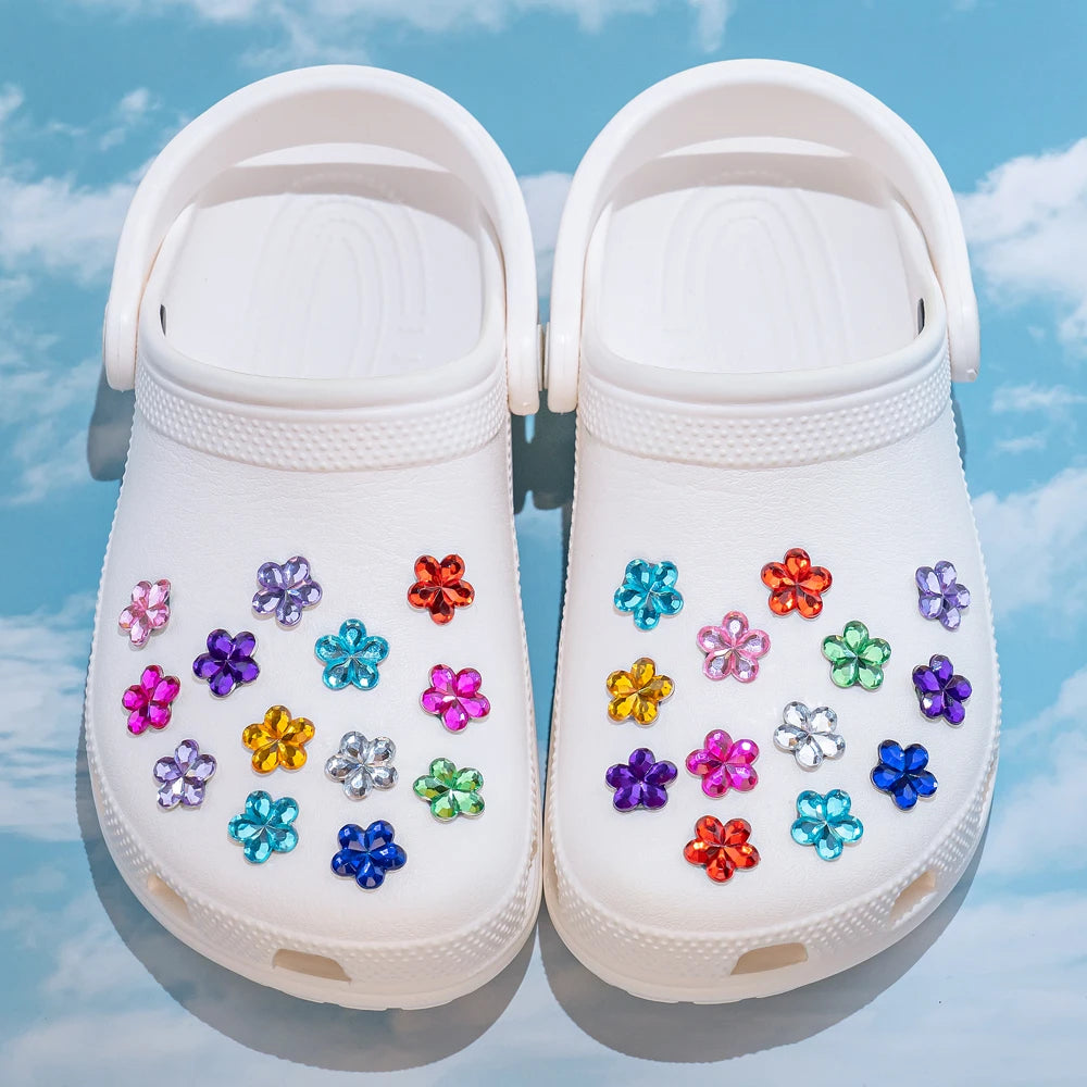 1PCS Bling Crystal PVC Shoe Charms Flower Heart Shaped Gem DIY Accessories Shoe Decorations Charms Transparent Diamond
