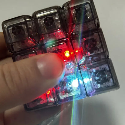 LED 9 Keys Keycap Keychains for Women Men Luminous Stress Relief Finger Pendants Fidget Keyboard Backpack Key Button Keyrings