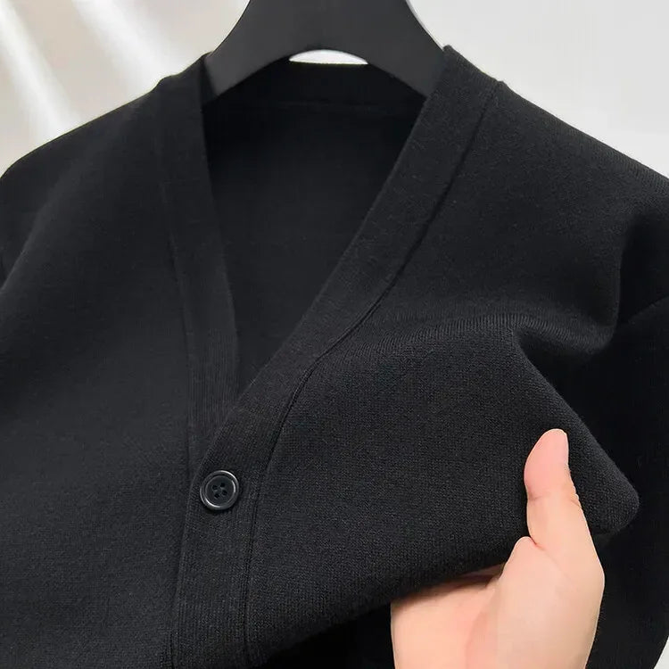Men's  Autumn and Winter Casual Design Cardigan Thick Long Sleeved Button Up Jacket Cardigan Sweater