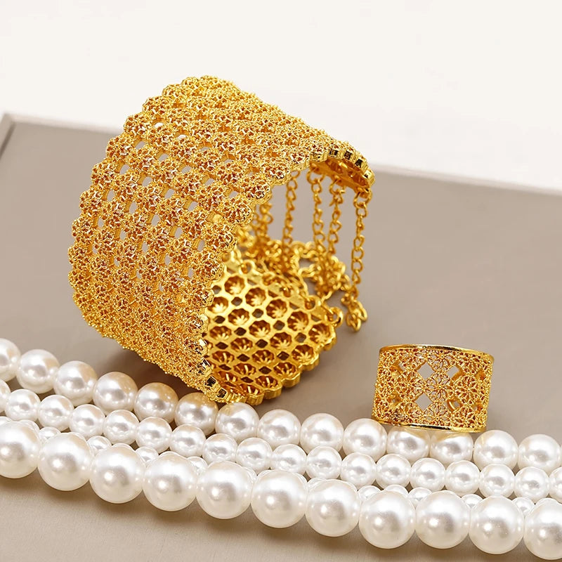 Women's Gold-Plated Hollow Metal Cuff Bangle Alloy Jewelry Set Pearl Ring for Weddings Engagements Personalities' Gift