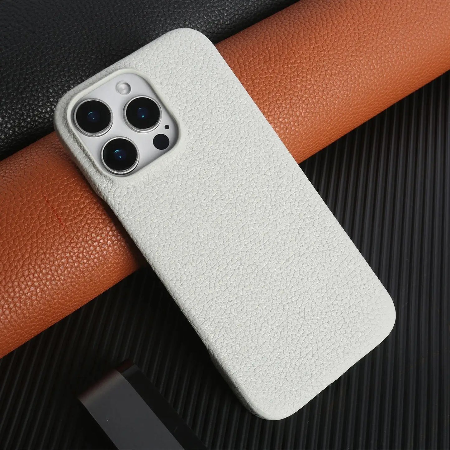 Premium Magnetic Genuine Leather Case For iphone 16 Pro Max 15 14 13 12 11 Wireless Charge Magnet Magsafe Cover Shockproof Coque
