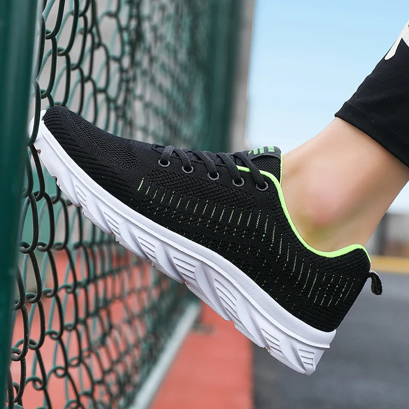 MAEDEF 2024 Running Shoes Men Sneakers Fashion Lightweight Trainers Breathable Walking Shoe Outdoor Comfortable Athletic for Men