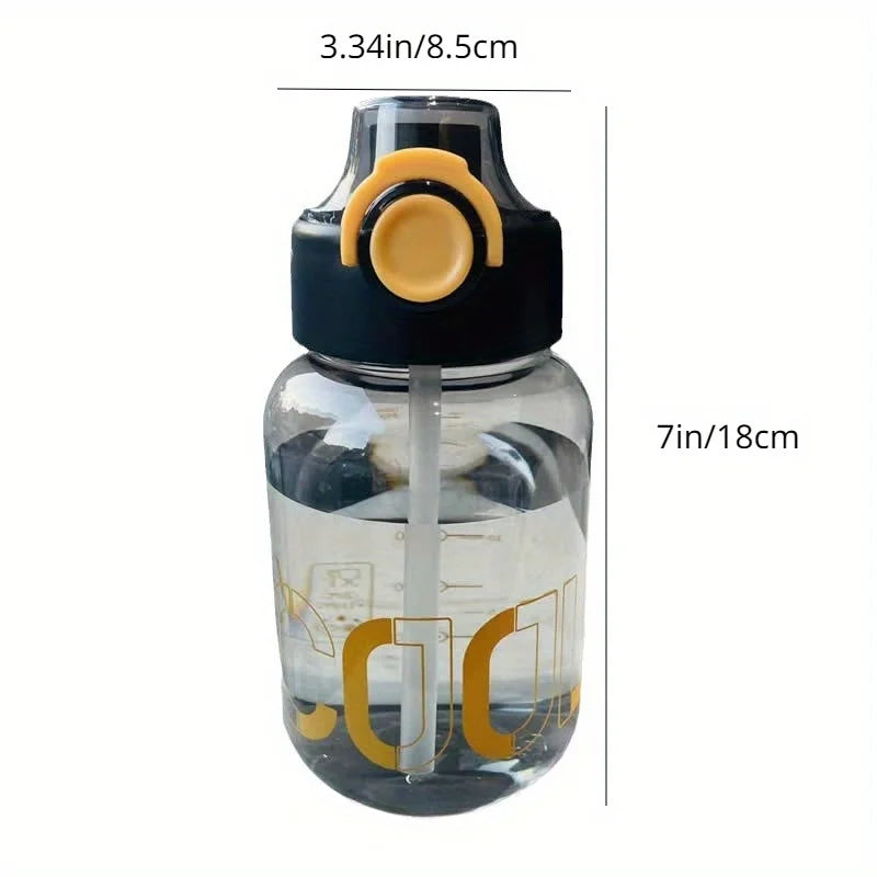 700ml/23.67oz Hot and Cold Resistant Large Capacity Plastic Portable Sports Water Bottle With Straw and Capacity Scale