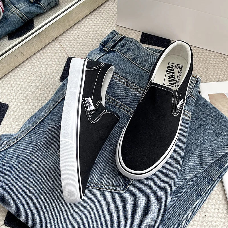 Women's Slip-On Canvas Shoes Summer 2026 Korean Style Student Flat Rubber Sole Wear-Resistant Low Cut Flat Heel Street Fashion
