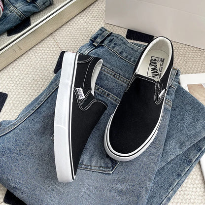 Women's Slip-On Canvas Shoes Summer 2026 Korean Style Student Flat Rubber Sole Wear-Resistant Low Cut Flat Heel Street Fashion