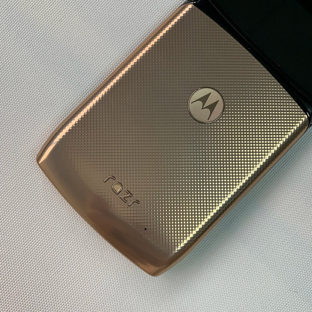 Motorola Razr 2019 XT2000 4G LTE SmartPhone NFC 6GB+128GB eSIM 16MP+5MP P-OLED 6.2'' Snapdragon 710 Octa-Core Android CellPhone