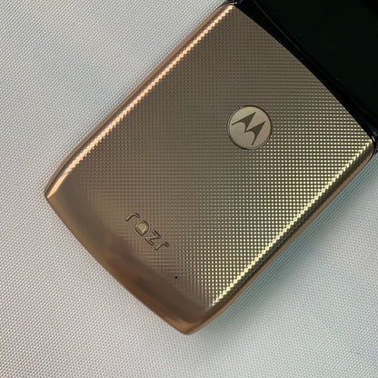 Motorola Razr 2019 XT2000 4G LTE SmartPhone NFC 6GB+128GB eSIM 16MP+5MP P-OLED 6.2'' Snapdragon 710 Octa-Core Android CellPhone