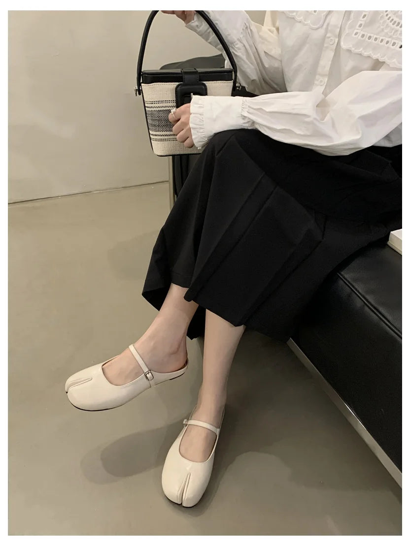 Women Tabi Ninja Slippers Brand Mules Soft Microfiber Comfy Flats Fashion Split Toe Slides Casual Loafer Shallow Ballerina Mujer