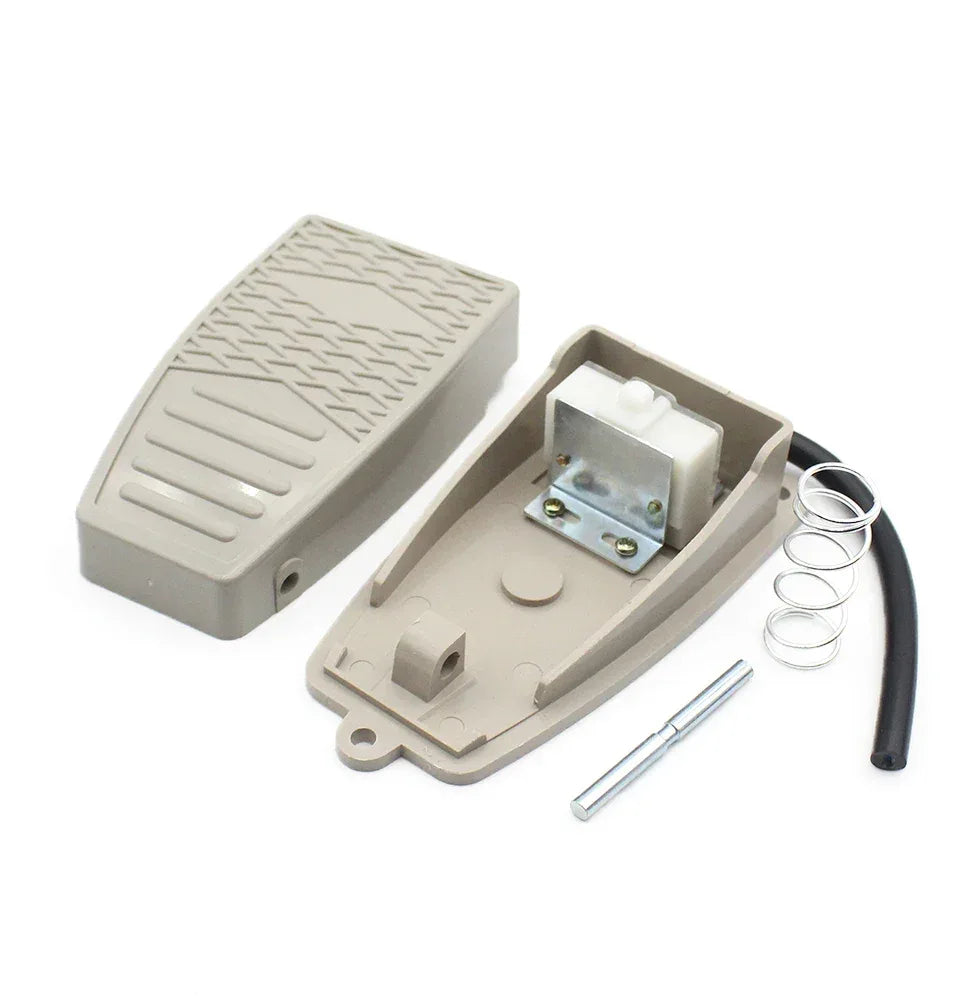 EKW-5A-B AC 380V DC 220V SPDT Momentary Control Foot Pedal Switch for Spot Welding Machine