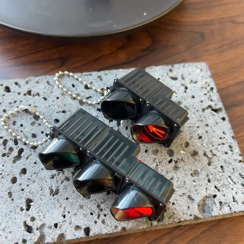 Simulation Electronic Traffic Light Keychain Pendant Pedestrian Light LED Light-emitting Toy Kids Cognitive Toy Gift Key Chain